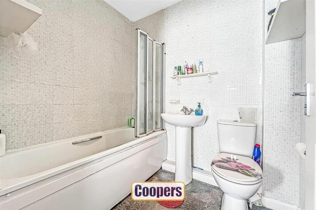 Additional image 9 of 31 Valley Road, Stoke Heath, CV2