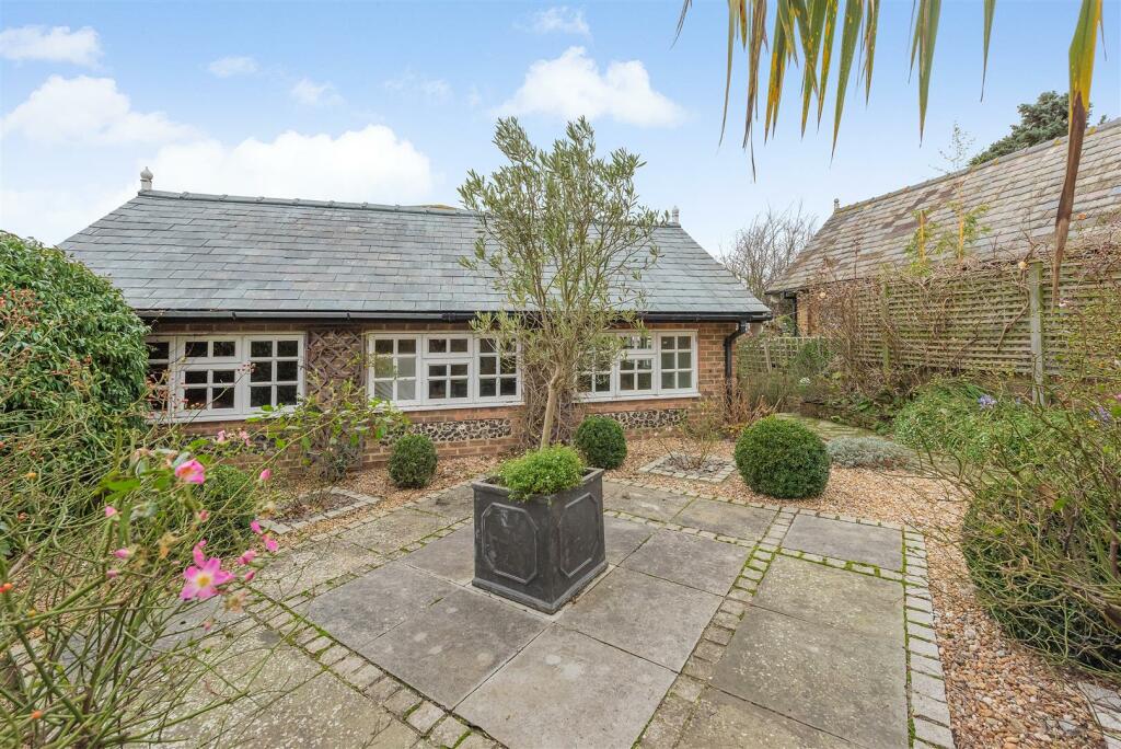 Additional image 17 of Tower Hill, Whitstable