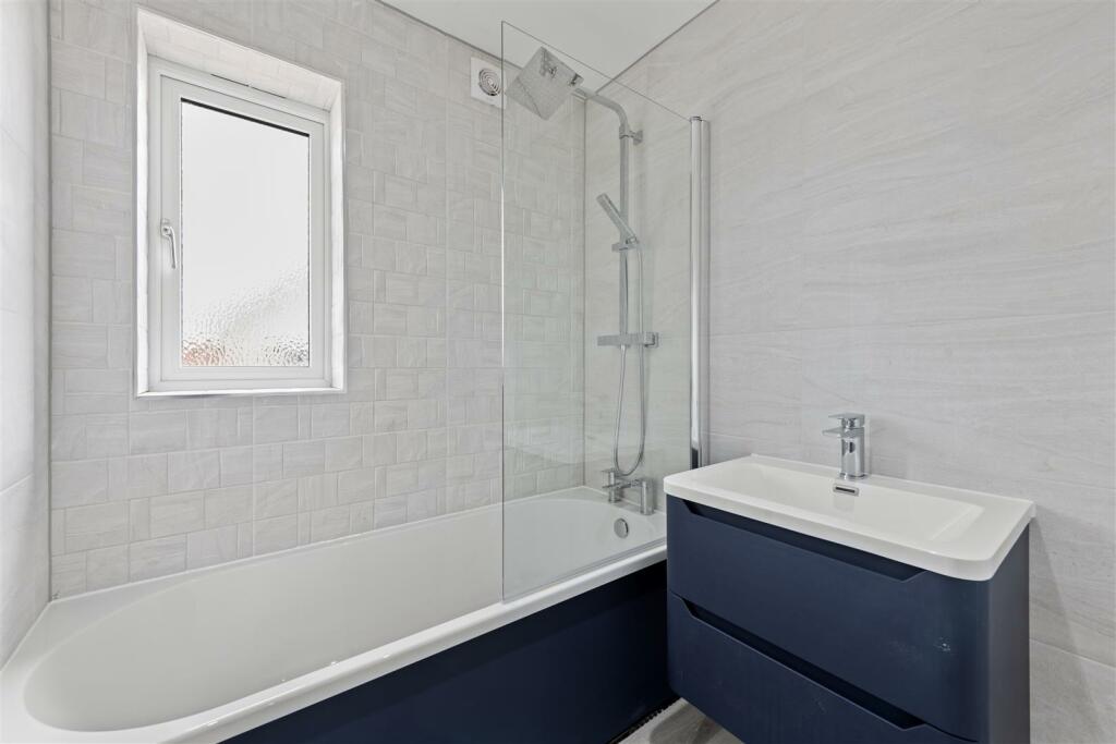 Additional image 12 of Plot 6, Felton Views, Norgren Crescent, Shipston-On-Stour