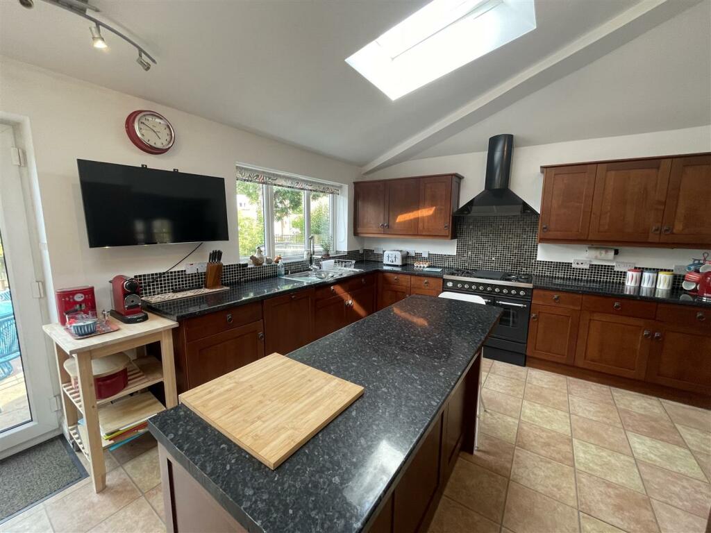 Additional image 16 of Camperdown Avenue, Chester Le Street