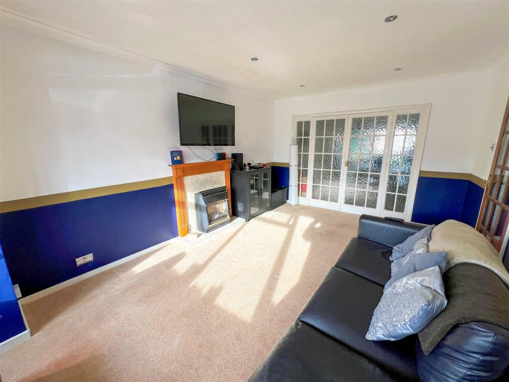 Additional image 4 of St. Nicolas Park Drive, Nuneaton