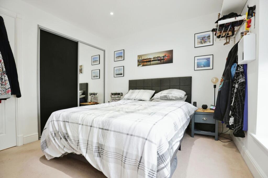 Additional image 13 of Andrews Close, Warwick, CV34