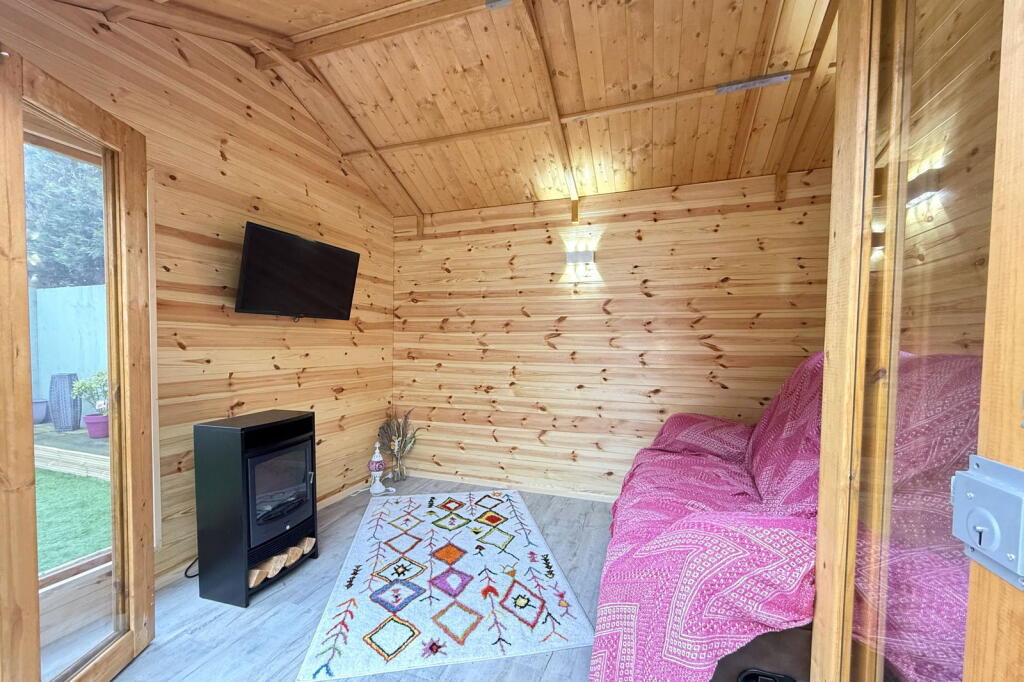 Additional image 20 of Wye Close, Bulkington, Bedworth, CV12 9QA