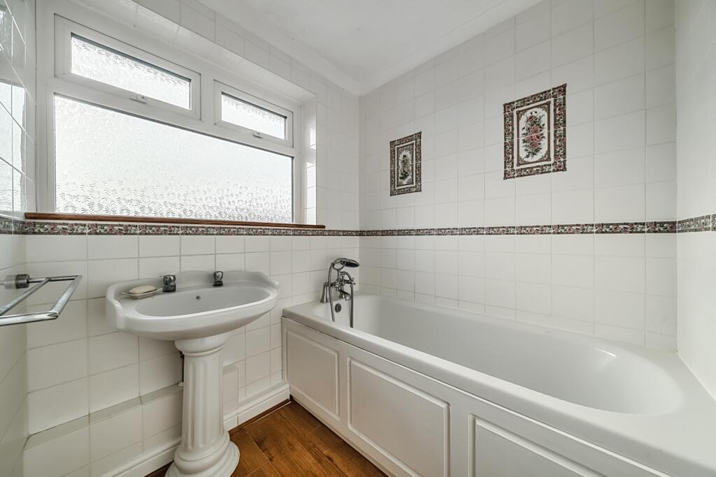 Additional image 15 of Southmead Close, Folkestone, CT19