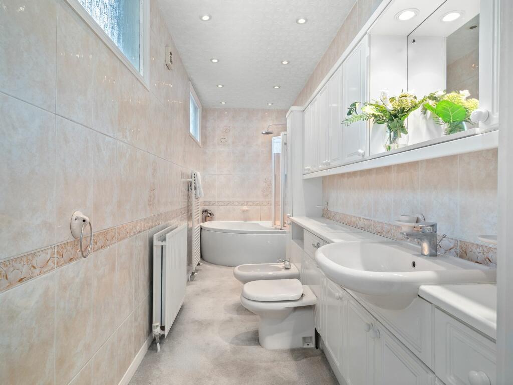 Additional image 25 of Beverley Road, Leamington Spa, CV32