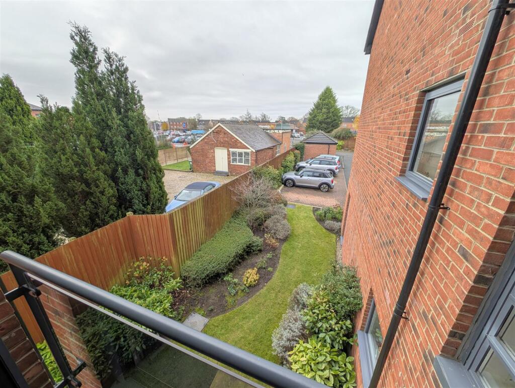 Additional image 20 of Middlewich Road, Sandbach