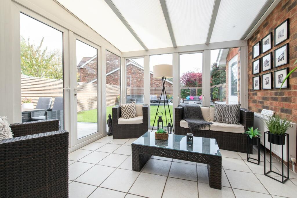 Additional image 22 of Rowmarsh Close, Northfleet, Gravesend, Kent, DA11