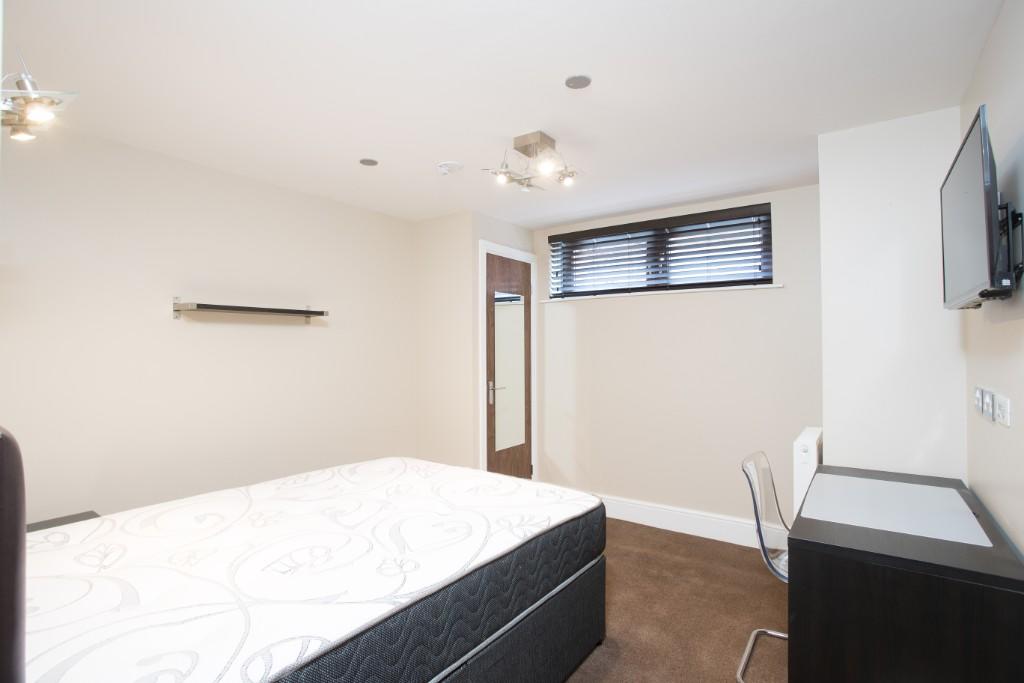 Additional image 11 of Crewe, Cheshire, CW2 (Apollo Buckingham Students)