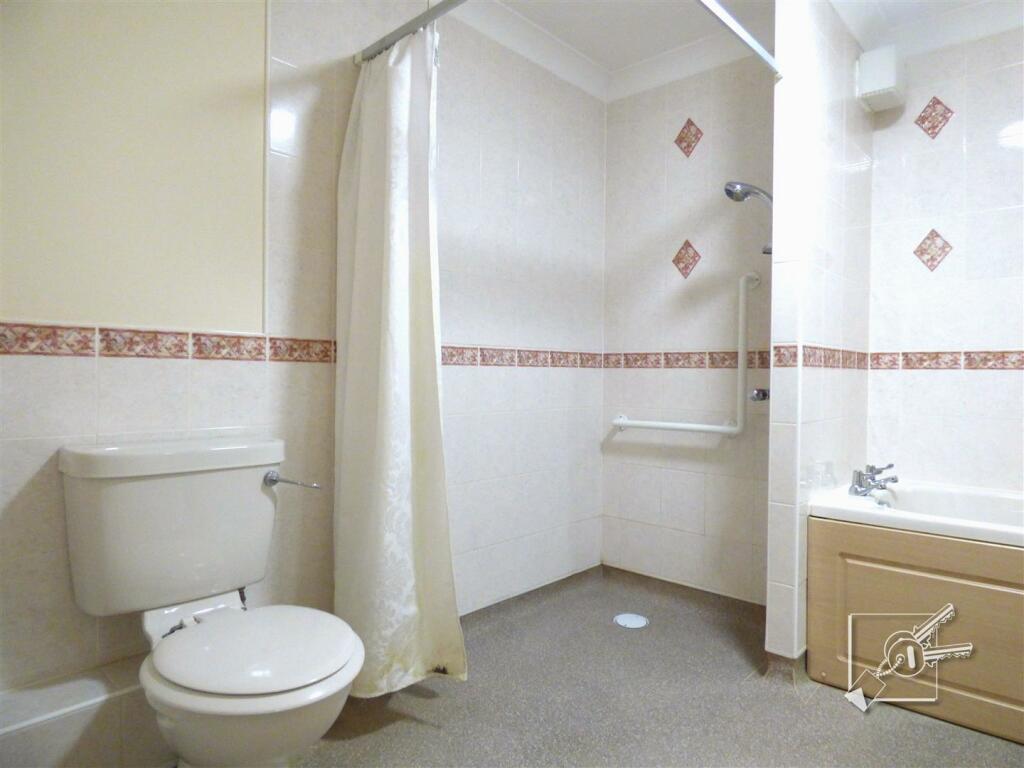 Additional image 25 of Glen View, Gravesend