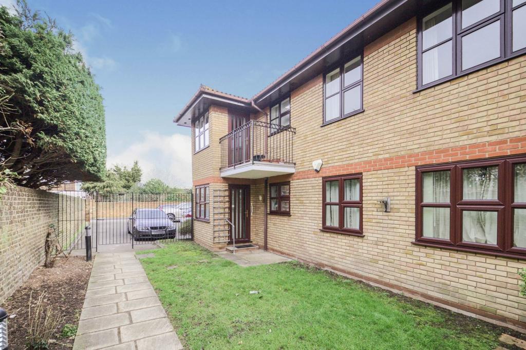 Additional image 2 of 22 Crook Log, Bexleyheath, DA6