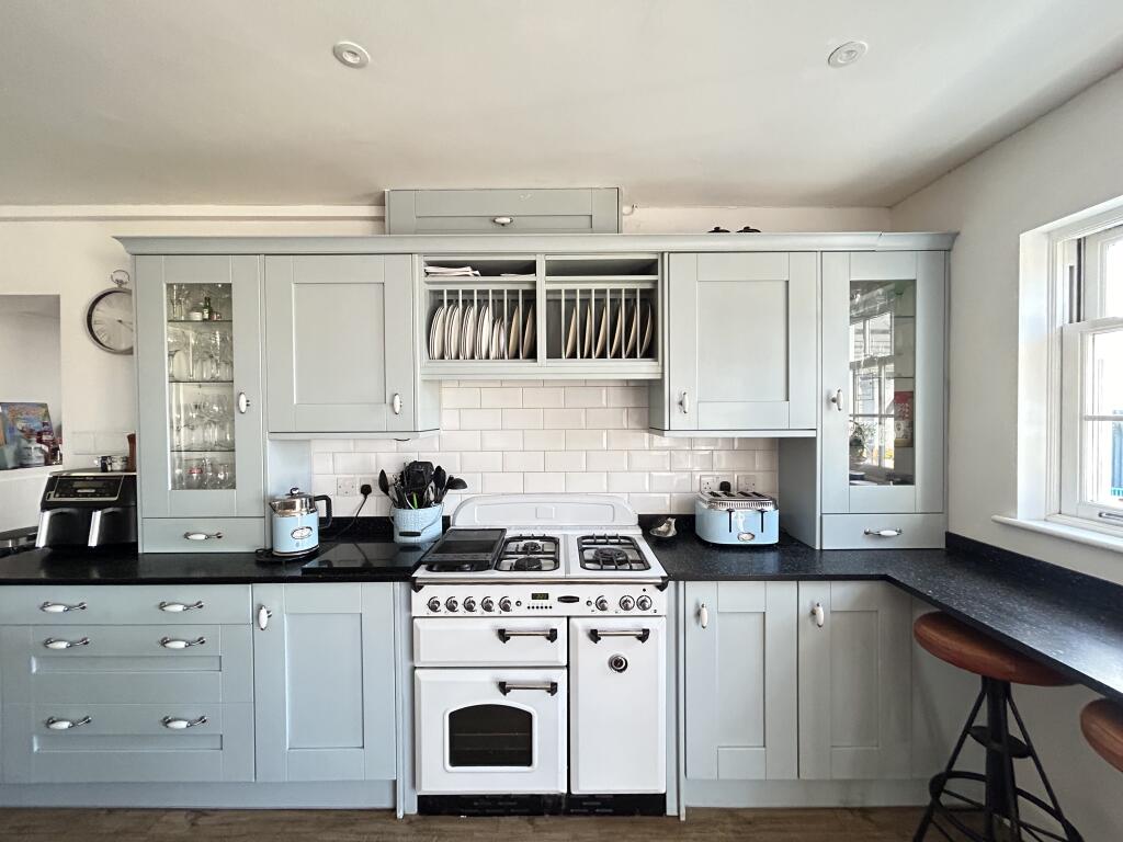 Additional image 13 of New Dover Road, Folkestone, CT18