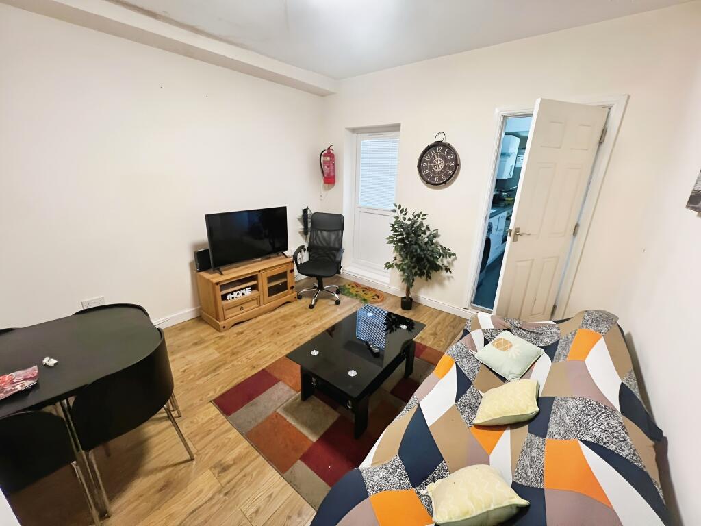 Additional image 4 of 29 Carmelite Road, Stoke, Coventry, West Midlands CV1 2BX