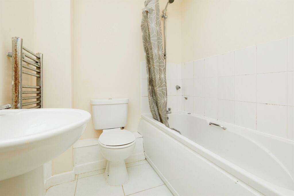 Additional image 15 of The Sycamores, Woodville, Swadlincote