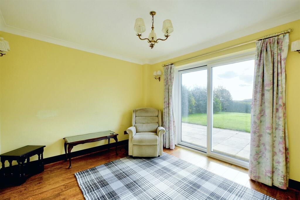 Additional image 6 of High Lane Central, West Hallam