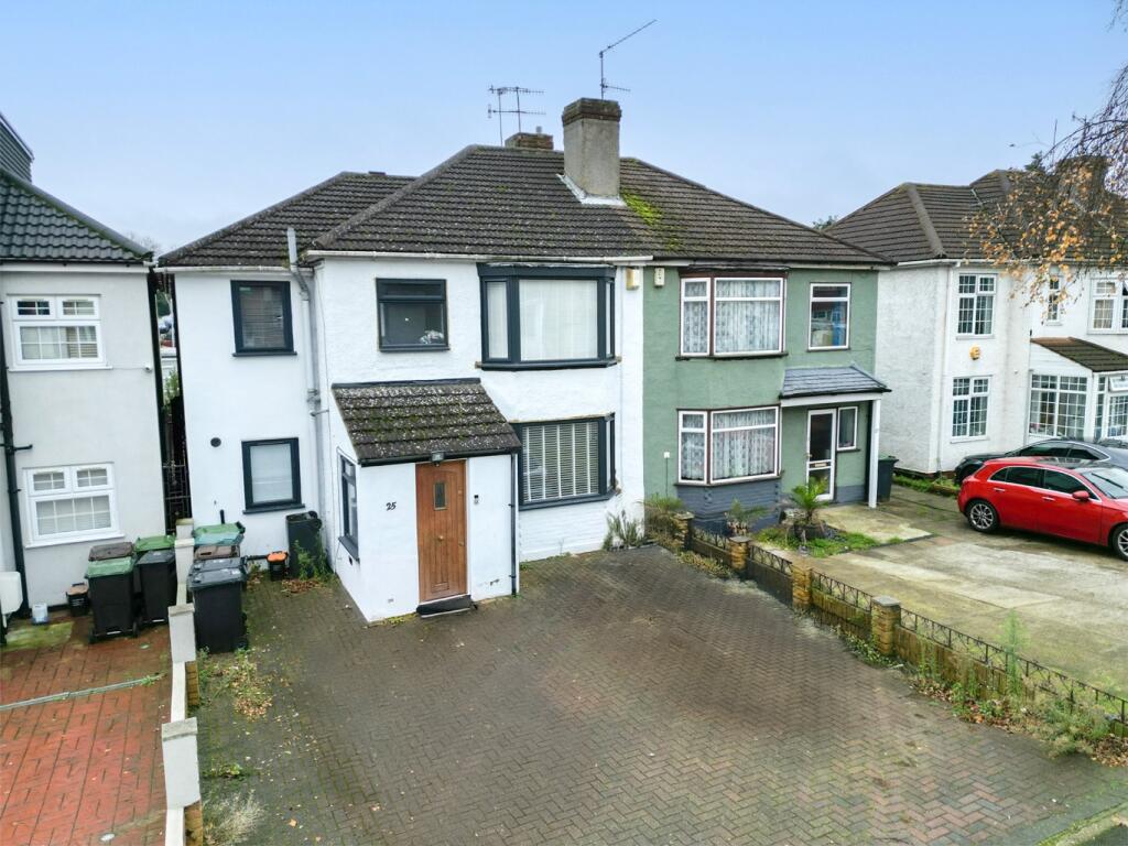 Valley Drive, Gravesend, Kent, DA12