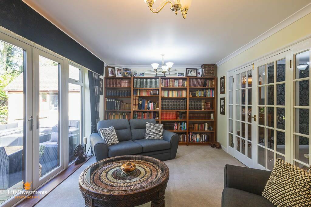 Additional image 41 of Lime Tree Avenue, Rugby, Warwickshire, CV22