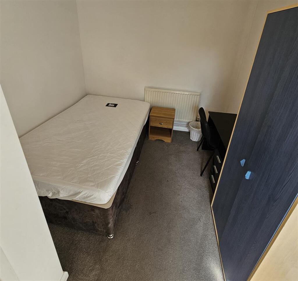 Additional image 8 of Kemsing Gardens, Canterbury