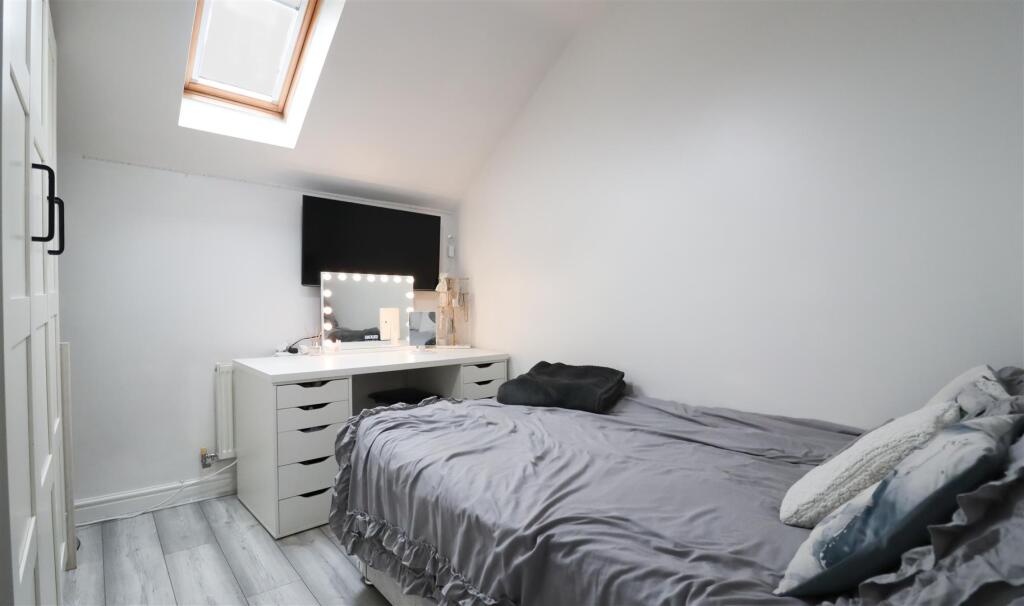 Additional image 6 of Galanos, Long Itchington, Southam