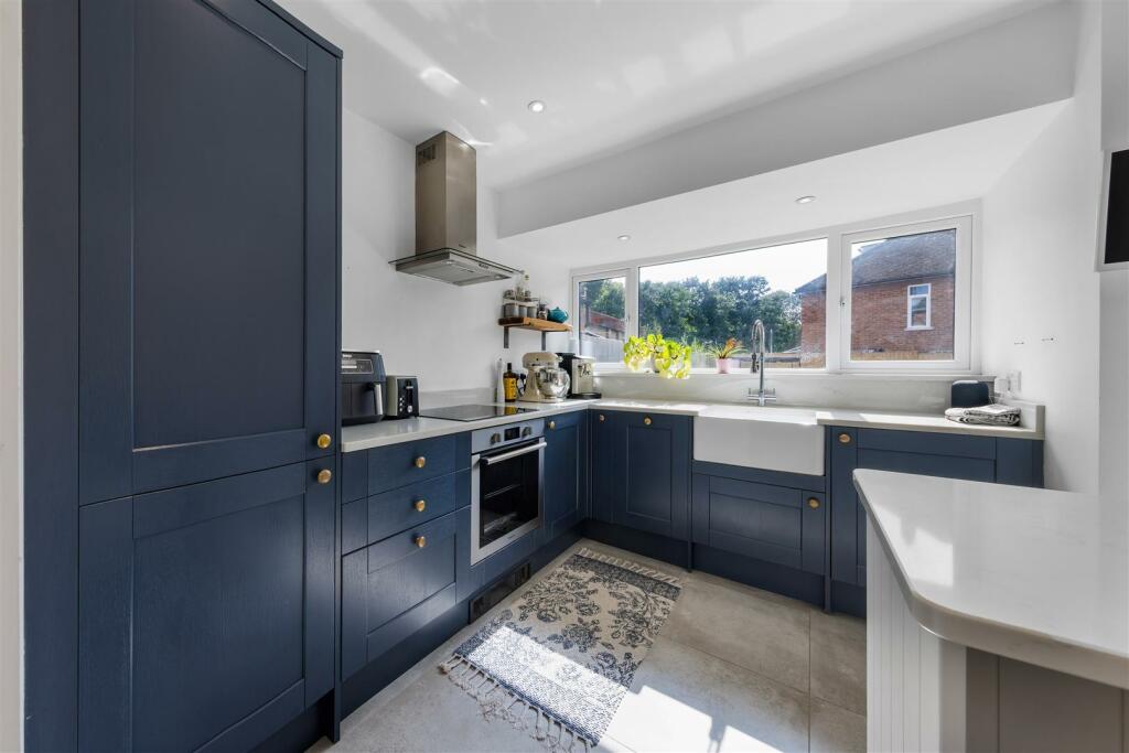 Additional image 9 of High View Road, Leamington Spa