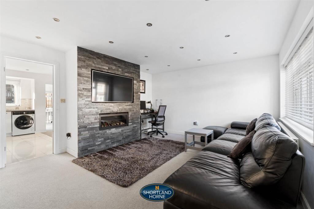 Additional image 3 of The Graylands, Finham, Coventry