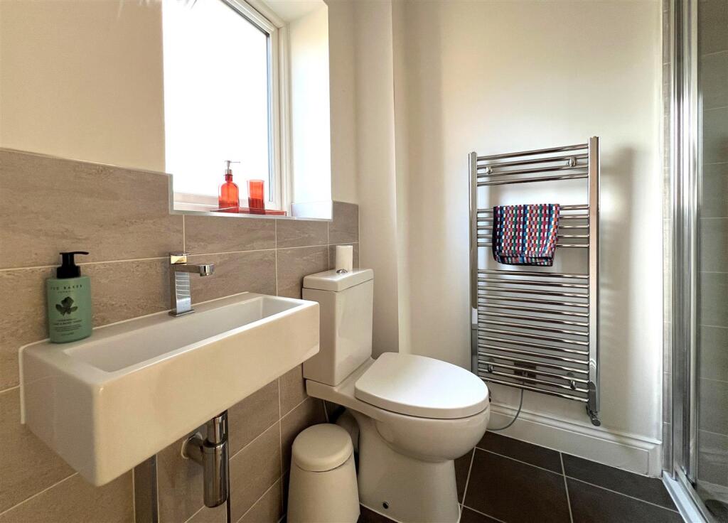 Additional image 23 of Alveston Place, Leamington Spa