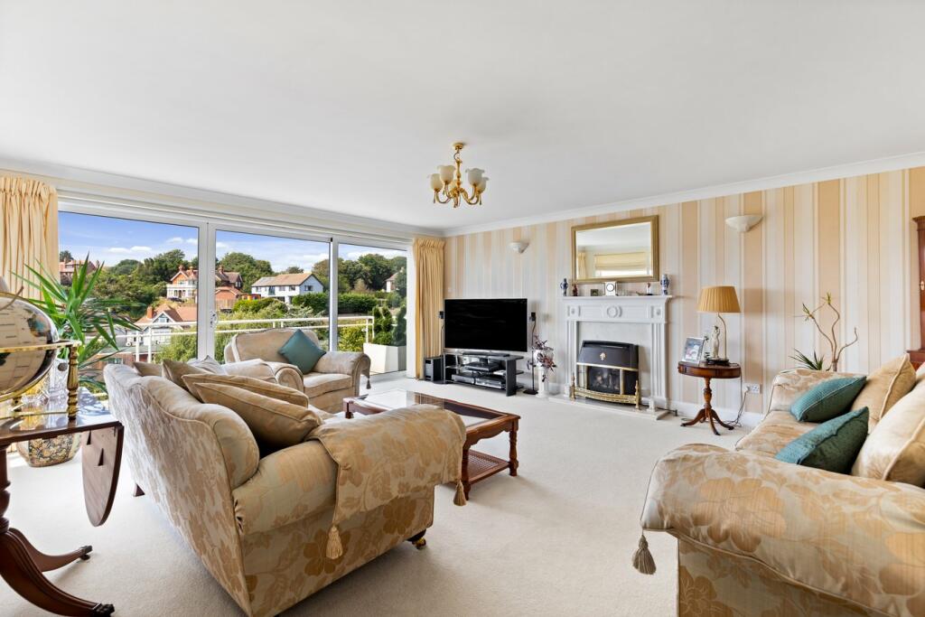 Additional image 6 of Radnor Cliff Crescent, Folkestone, CT20