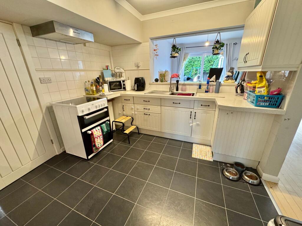 Additional image 9 of Heath Road, Bedworth, CV12