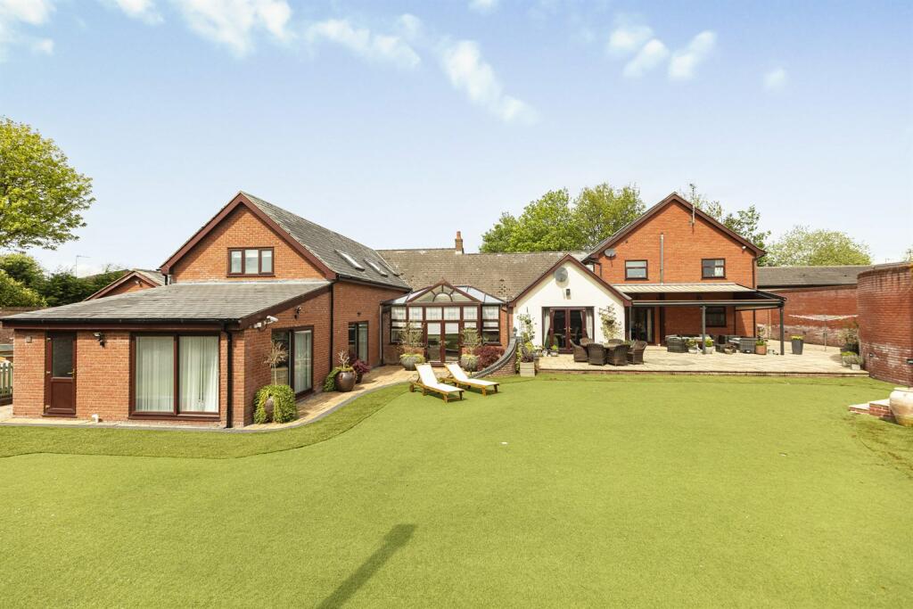 Additional image 39 of Brockhurst Way, Northwich