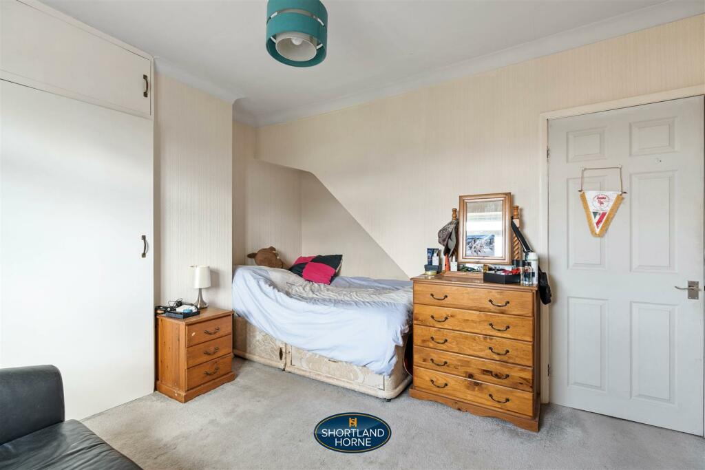 Additional image 22 of Knoll Drive, Styvechale, Coventry