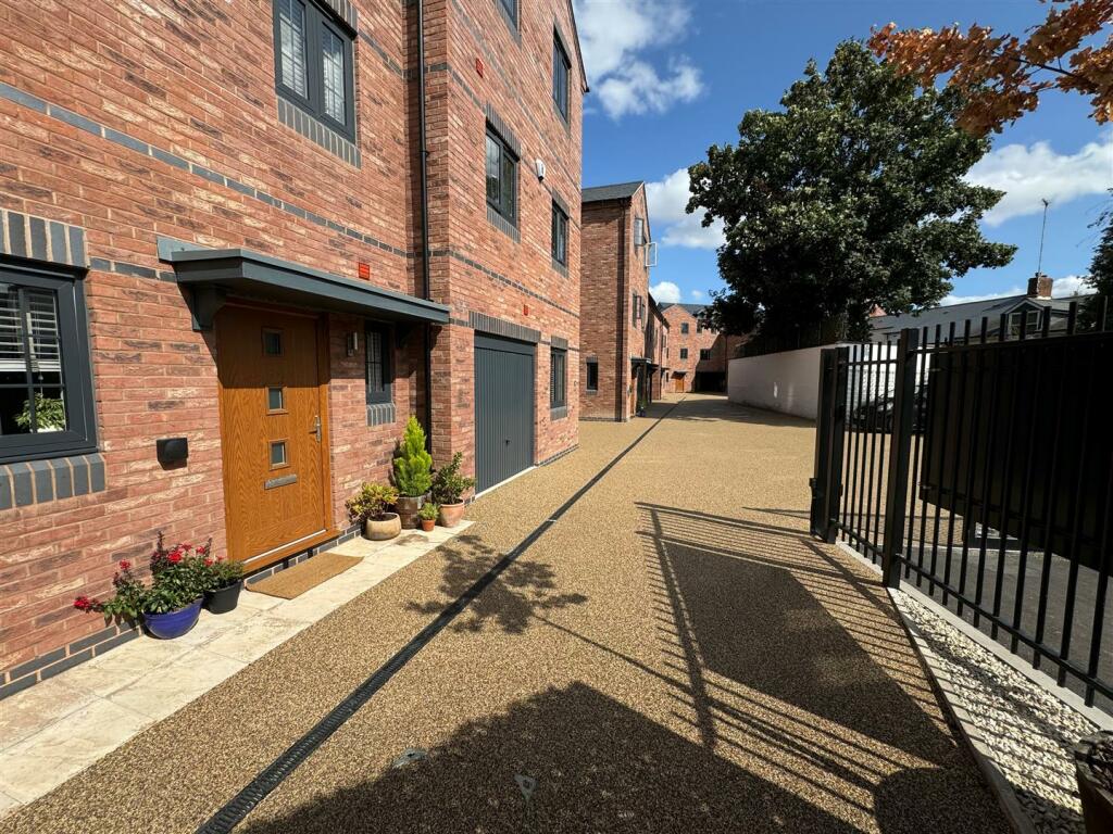 Additional image 10 of 9 Emscote Old Wharf, Warwick