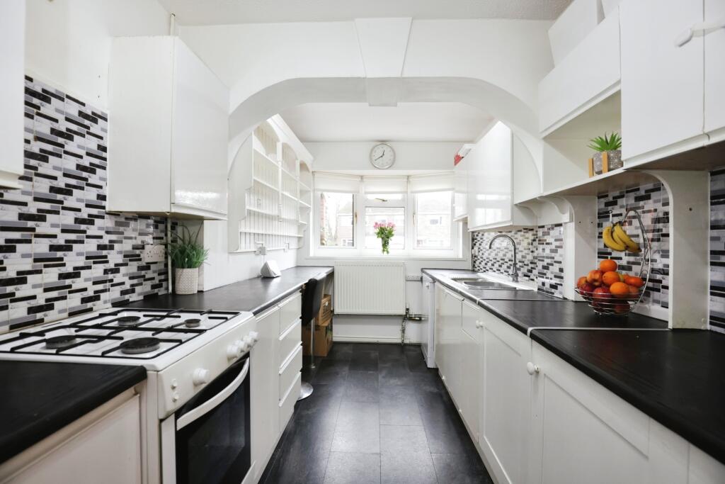 Additional image 5 of Deansway, Warwick, CV34