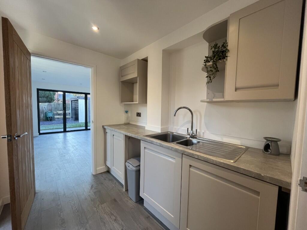 Additional image 8 of Offa Drive, Kenilworth, Warwickshire, CV8