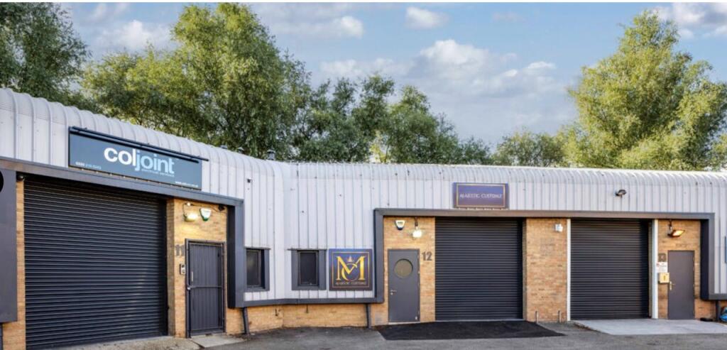 Additional image 5 of Unit 21, Kencot Close Business Park, Kencot Way, Erith, DA18 4AB