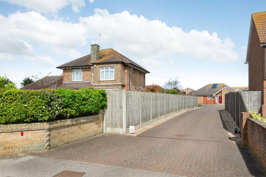 Additional image 21 of Hunters Forstal Road, Herne Bay