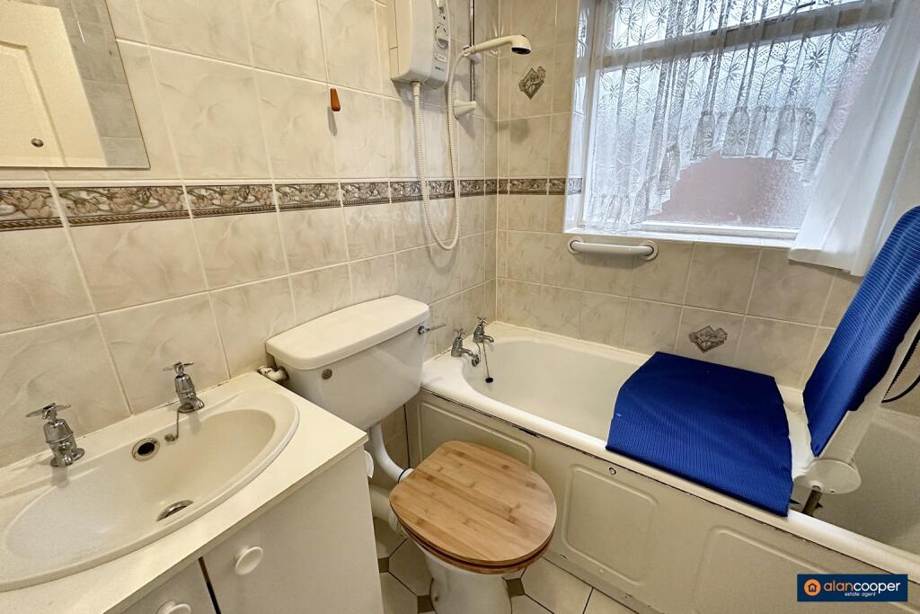 Additional image 11 of Hoylake Close, Whitestone, Nuneaton, CV11 6NJ