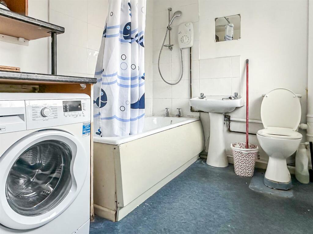 Additional image 8 of The Barley Lea, Stoke Aldermoor, Coventry  ** GREAT OPPORTUNITY **