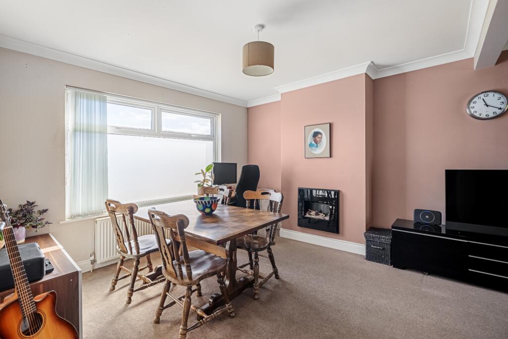 Additional image 8 of Luddesdon Road, Erith/Bexleyheath Border, DA8