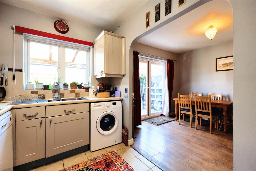 Additional image 5 of Railway Crescent, Shipston-On-Stour