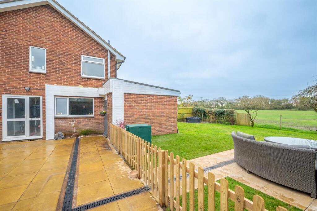 Additional image 22 of St. Laurence Close, Rowington, Warwick