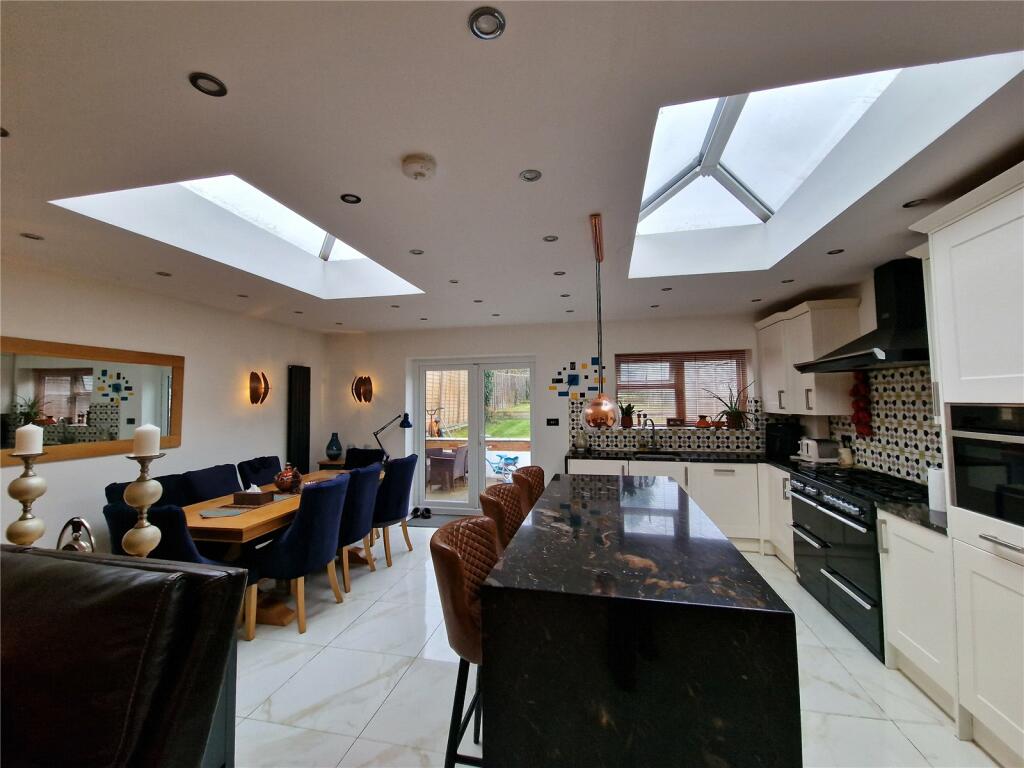 Additional image 4 of Blackfen Road, Sidcup, DA15