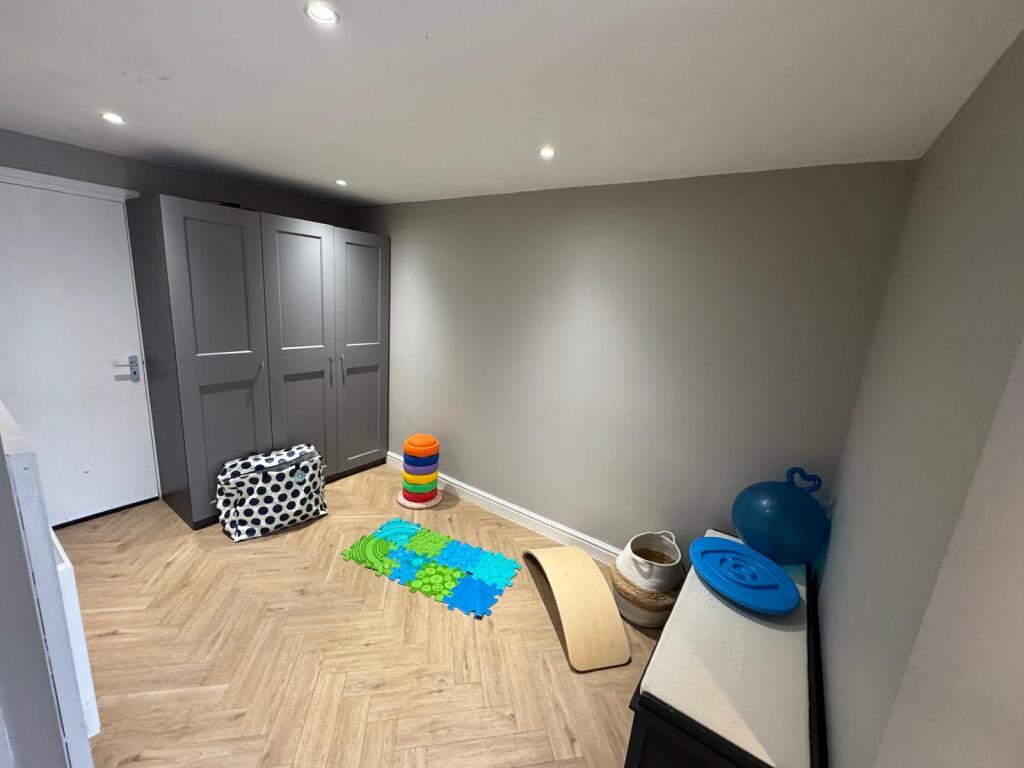 Additional image 10 of Pallett Drive, Nuneaton, CV11