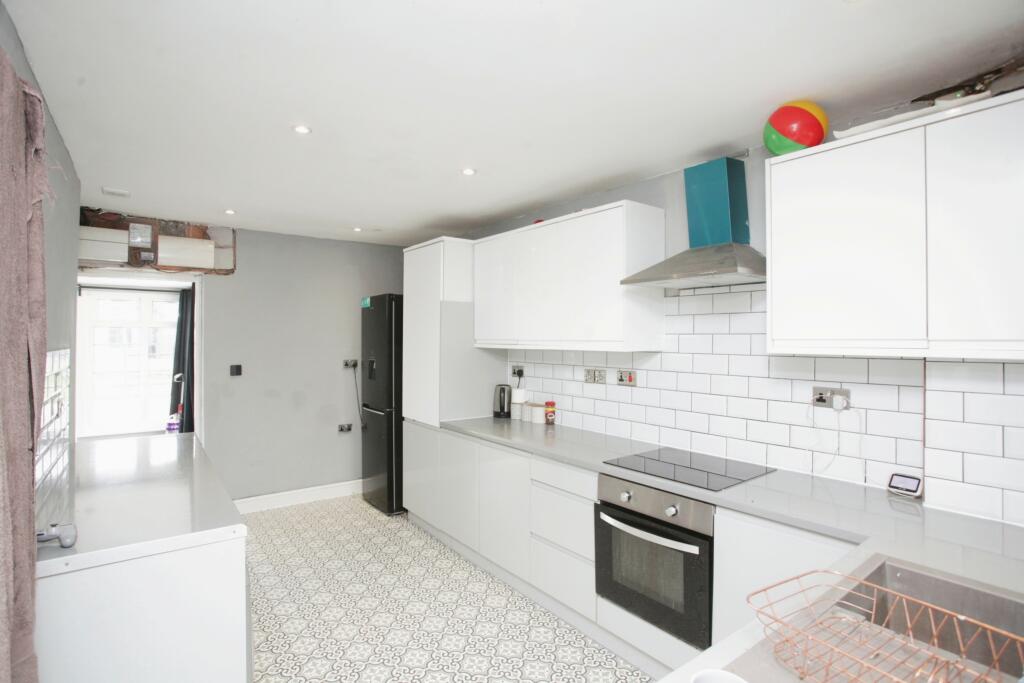 Additional image 3 of Westwood Crescent, Atherstone, Warwickshire, CV9