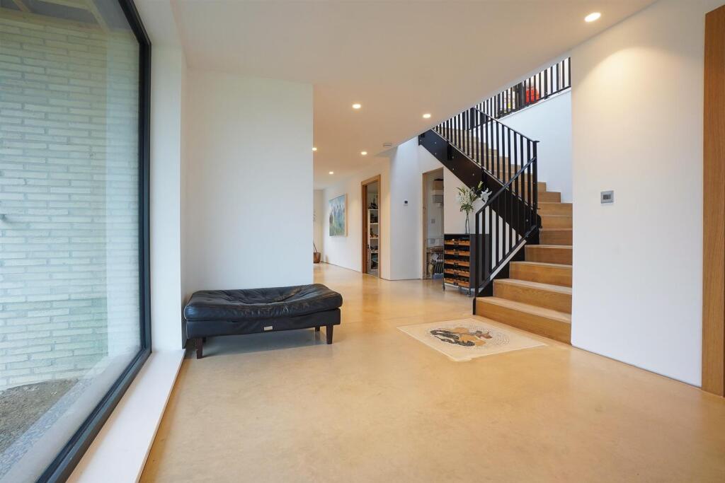 Additional image 8 of Alveston Lane, Alveston, Stratford-Upon-Avon