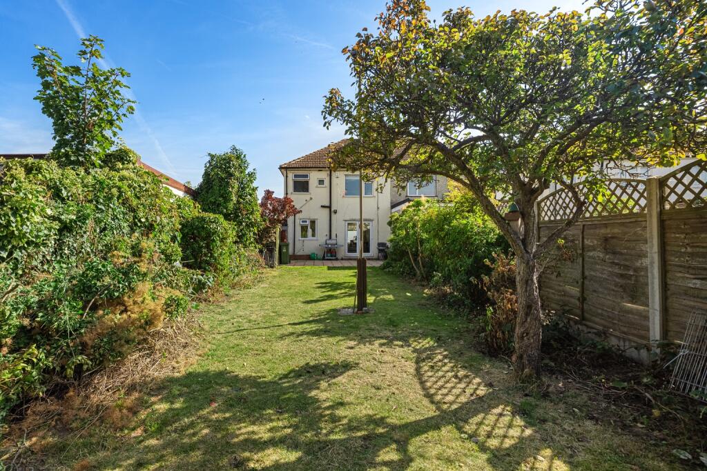 Additional image 20 of Luddesdon Road, Erith/Bexleyheath Border, DA8