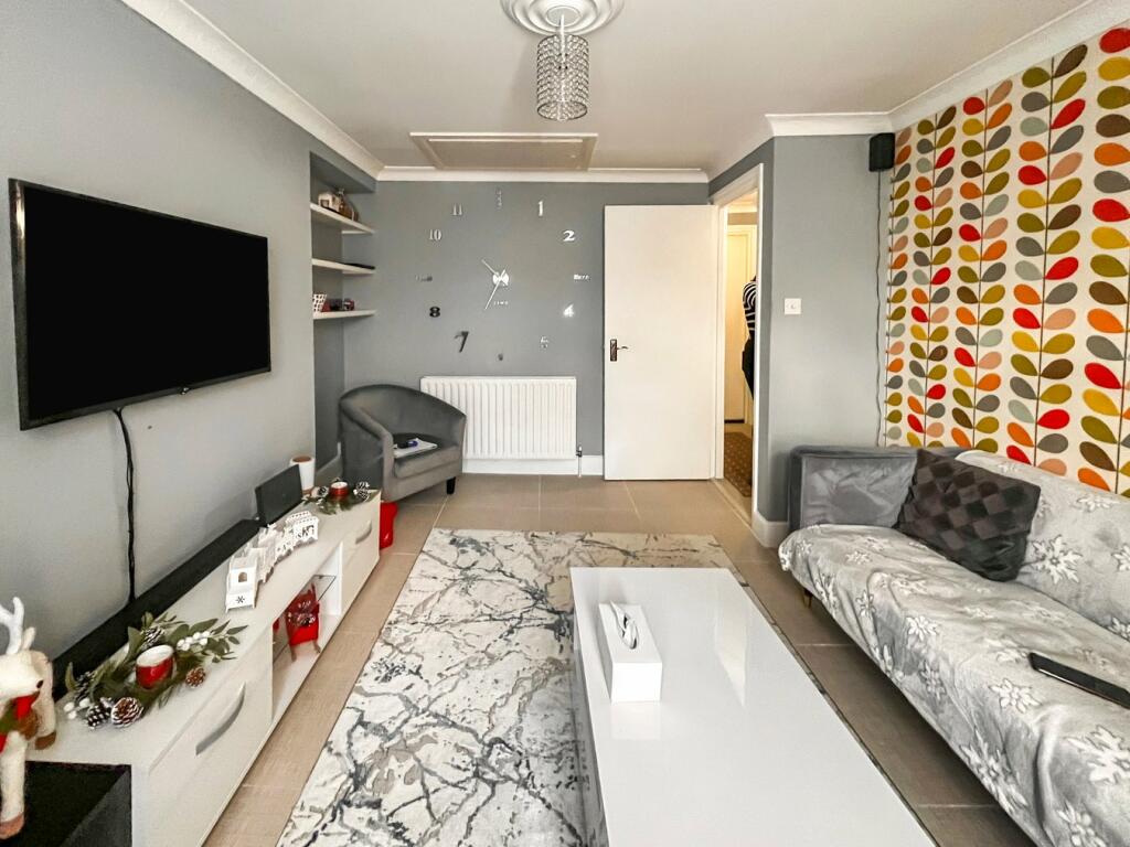 Additional image 14 of Harmer Street, Gravesend, DA12