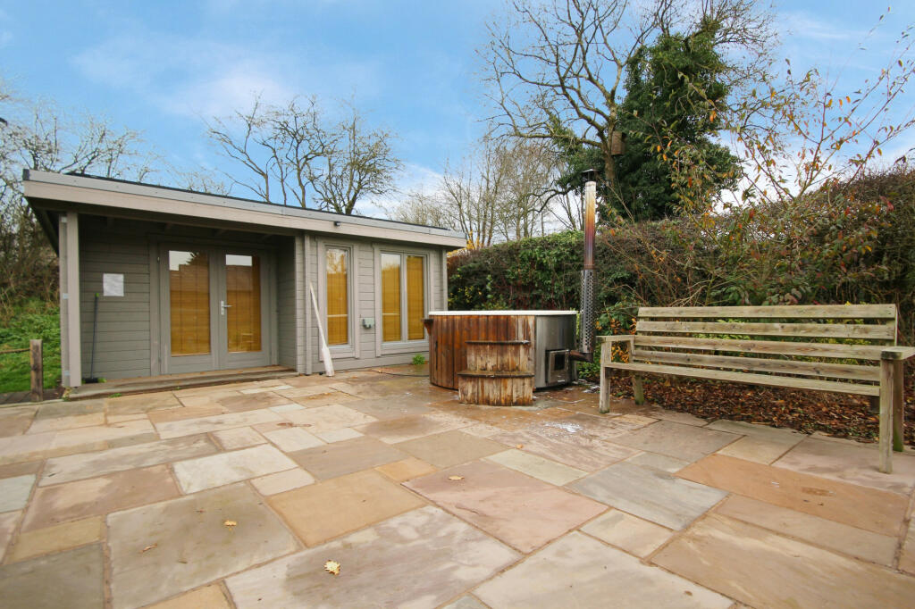 Additional image 26 of Dutton Locks,  Acton Bridge, CW8