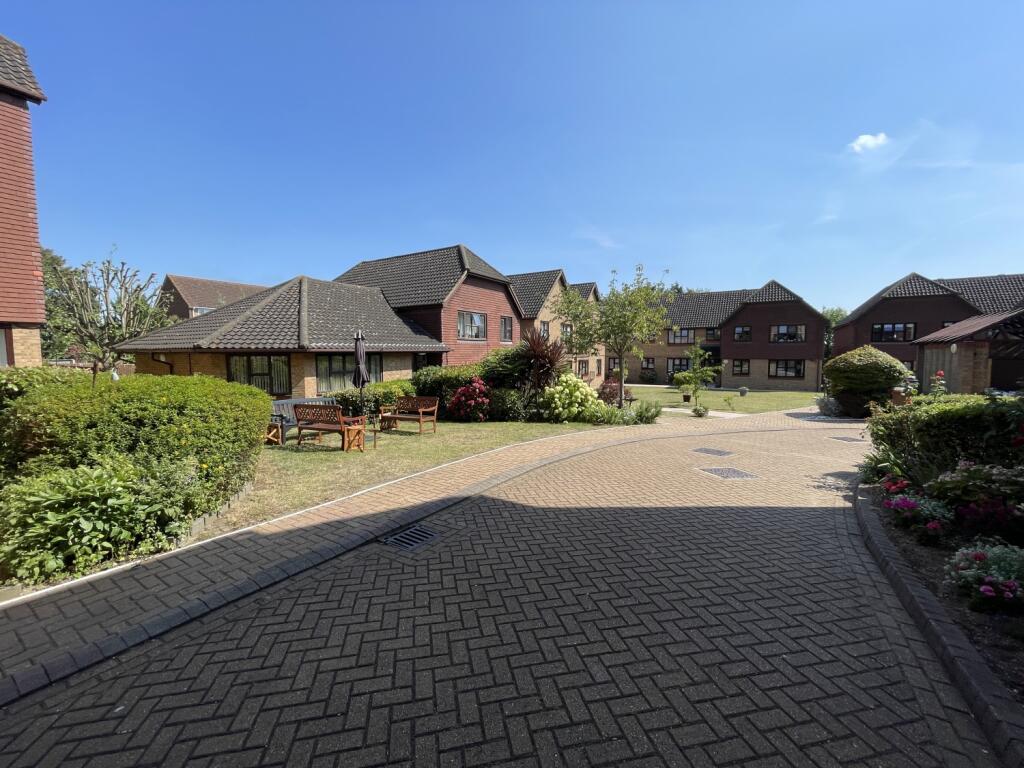 Additional image 4 of Court Lodge, 23 Erith Road, Belvedere, Kent, DA17