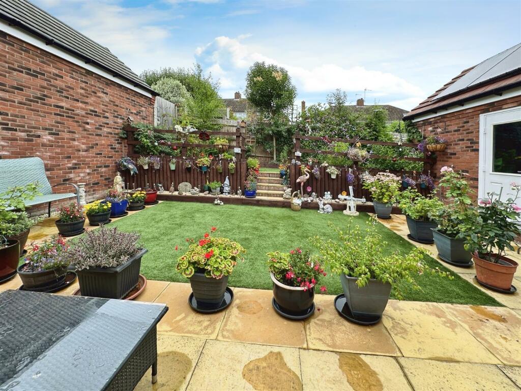 Additional image 4 of Bloxham Way, Radford Semele, Leamington Spa