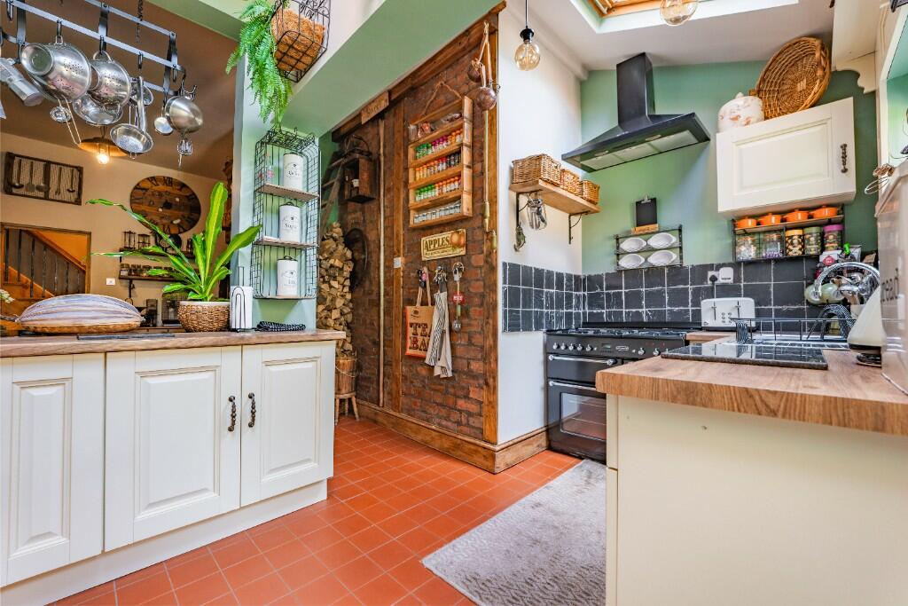 Additional image 10 of Dale Road, Matlock, Derbyshire, DE4