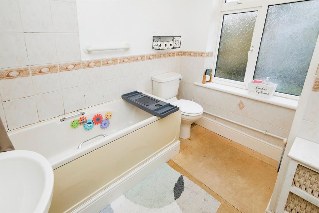 Additional image 11 of Donisthorpe Lane, Moira, SWADLINCOTE